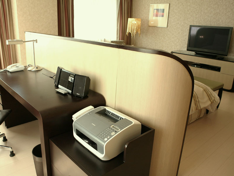 Executive-Skyline Suite
